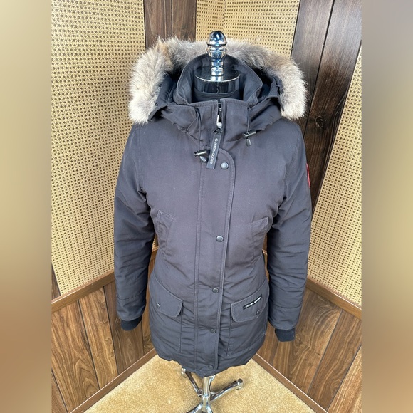 Canada Goose Arctic Program Ladies Trillium Parka HD Black Coyote Fur Trim Coat - Picture 2 of 15